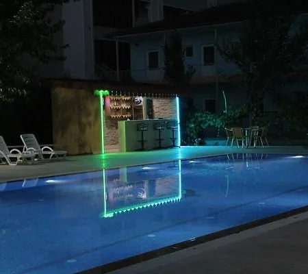 Hotel Konuk 2*