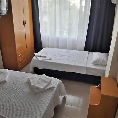 Hotel Konuk